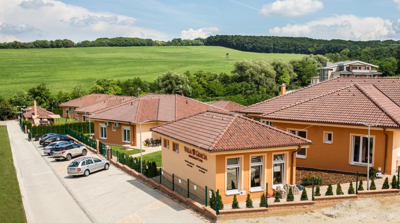 Villa Gracia Podhájska מראה חיצוני תמונה